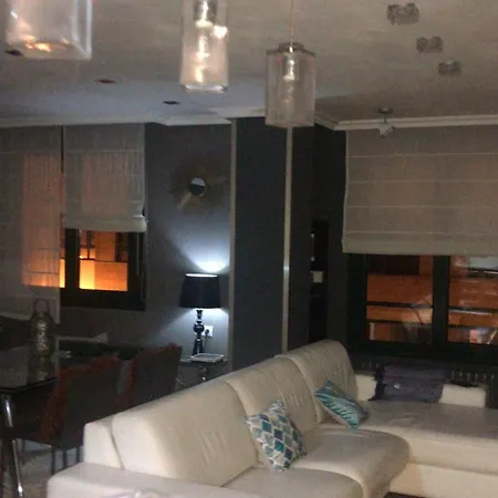 アパート Apartamento En ヒホン